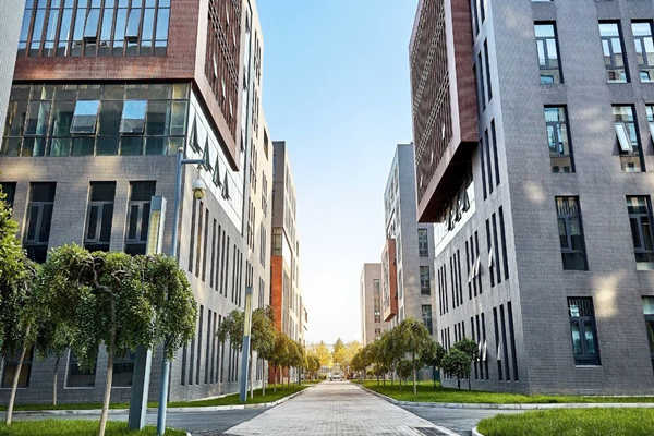 智慧園區(qū)高度集成樓宇自控系統(tǒng)的背景！(圖1)